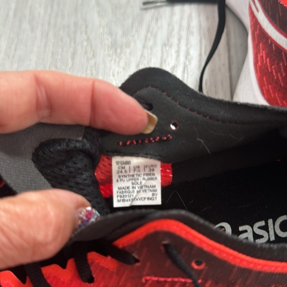 Women’s ASICS Magic Speed running shoes - Picture 3 of 5